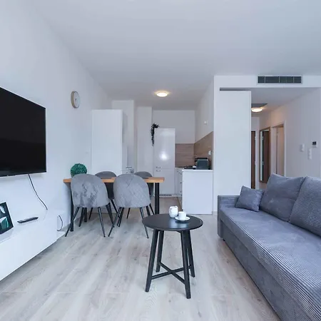 Mileticova- Stylish Close To The Center * Bratislava