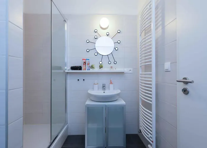 Apartment Mileticova- Stylish Close To The Center